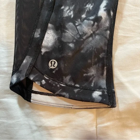 Lululemon Sun Runner Crop Legging in Dusk Dye Sheer Side Sz 8 Yoga Atheleisure - Picture 12 of 13
